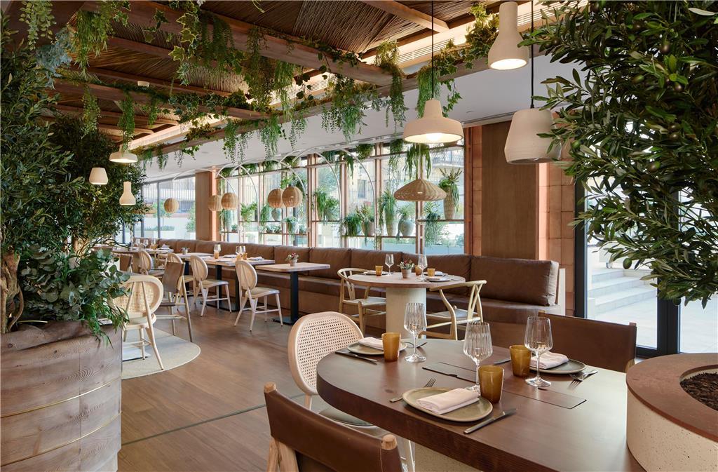 Me Barcelona Otel Restoran fotoğraf